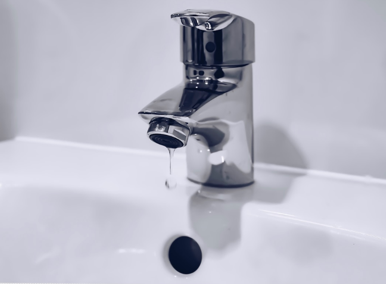 Recognizing the Red Flags of Plumbing Failures
