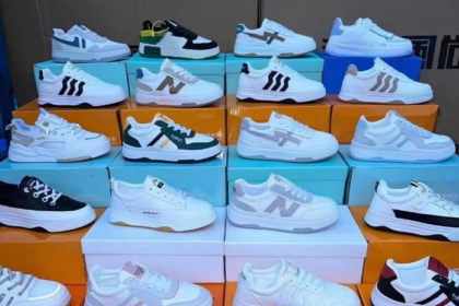 Which Bulk Sneaker Styles Offer the Highest Profit Margin?